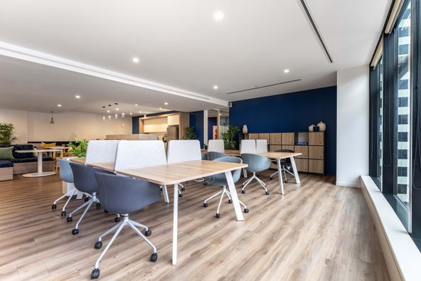 All-inclusive access to professional office space for 5 persons in West Allis